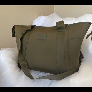 Dagne Dover Landon Carryall Bag